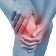 関節痛の原因。 どのような痛みですか？ 関節軟骨の慢性微小損傷