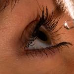 抗炎症性点眼薬：グループ、薬剤、類似体の特徴非感染性炎症による点眼薬