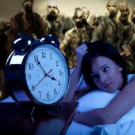 Az álmatlanság okai 30 éves nőknél tünetek